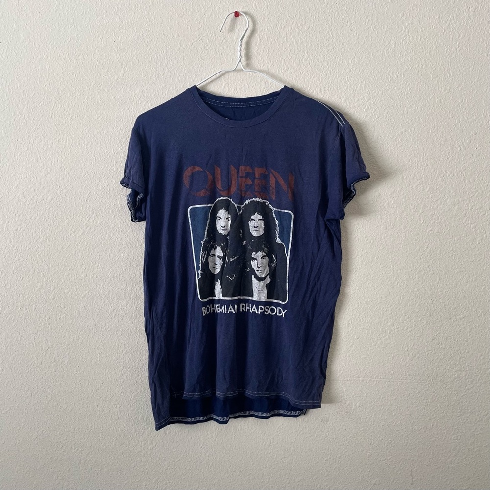 Queen Band Graphic T-Shirt